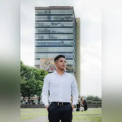杨湖梅